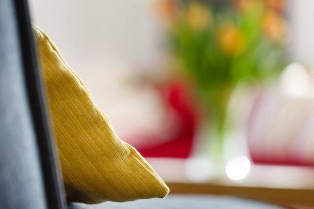 Contemporary Trumpington Apartment With Self Check-In ,Free On-Site Parking, Terrace, Super Fast Wifi & 5 Mins Drive To Papworth & Addenbrookes Hospitals 剑桥 外观 照片